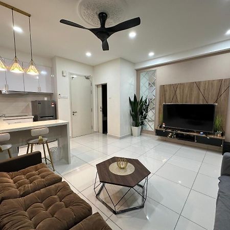 Arti Mont Kiara Aparthotel Kuala Lumpur Ngoại thất bức ảnh